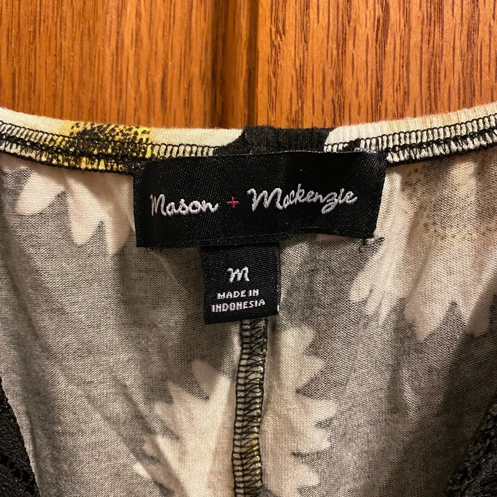 Floral Tank Top - Picture 2 of 3